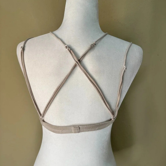 Set of 2 VICTORIA'S SECRET Strappy Lace Bra Bralette - XS - Picture 7 of 11